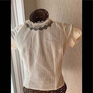 Vintage Blouse Ruffled Neck Button Back